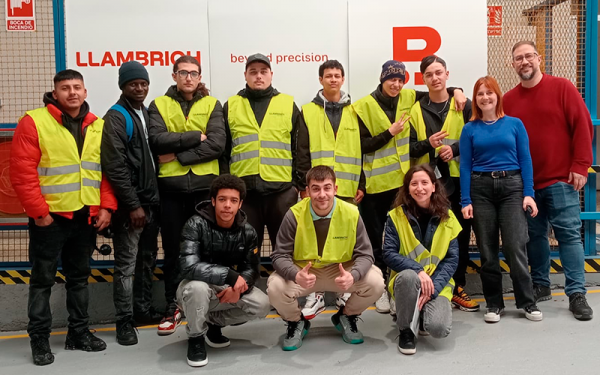 Llambrich obre les portes a futurs professionals del mecanitzat