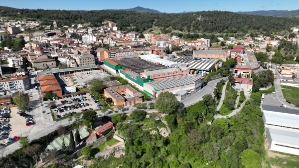 EN PROFUNDITAT... SCHNEIDER ELECTRIC ESPAÑA, S.A.