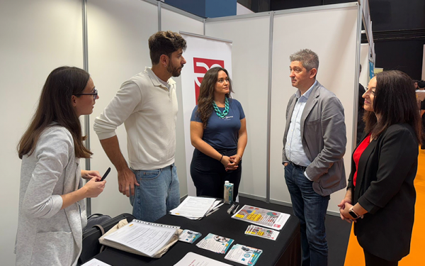 Img AEBALL participa en Impulsa’t 2025, la Fira de l’Ocupació de L’Hospitalet 3