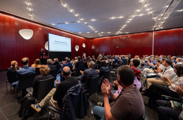 Img Invitació a la 2a edició dels Premis del Fòrum Empresarial del Llobregat. T'hi esperem! 28