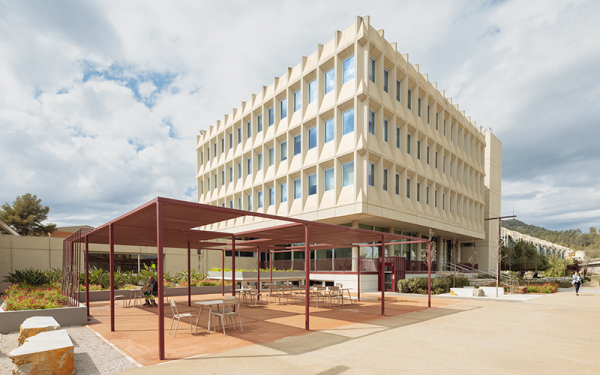 Molins firma una novación de su financiación sindicada sostenible