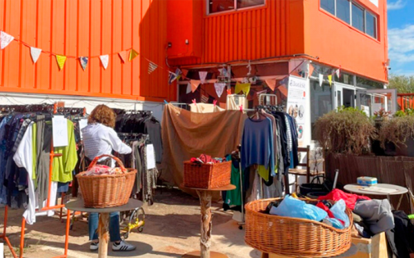 Torna el Mercat de Segona Mà amb participació ciutadana a l’Encant de Salt, amb la col·laboració de Solidança